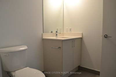 1005 Dundas Oakville,ON L6H 7E8 — Photo 19
