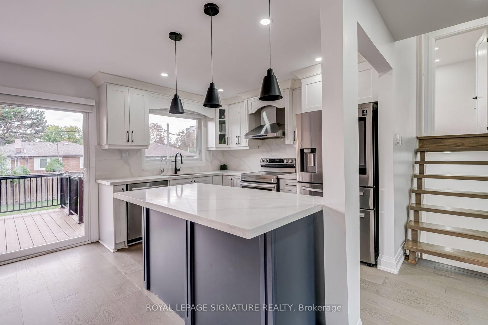 68 Stapleton Drive • Toronto, ON photo 14