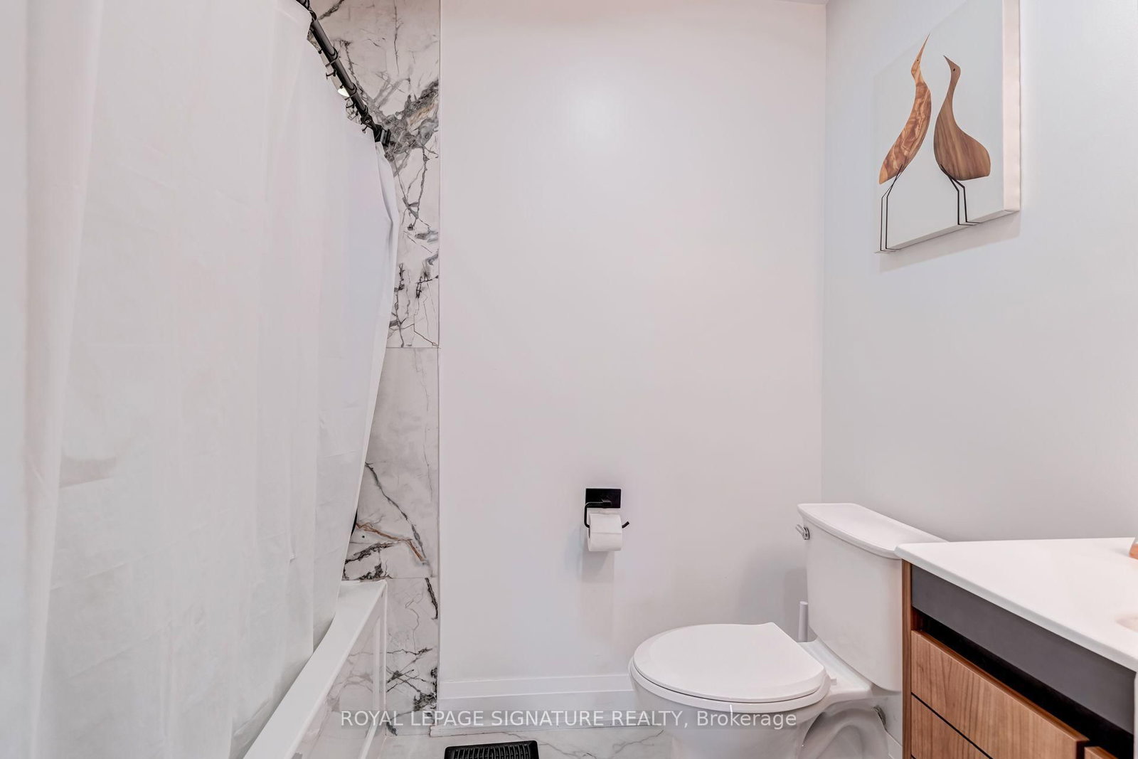 68 Stapleton Drive • Toronto, ON photo 20
