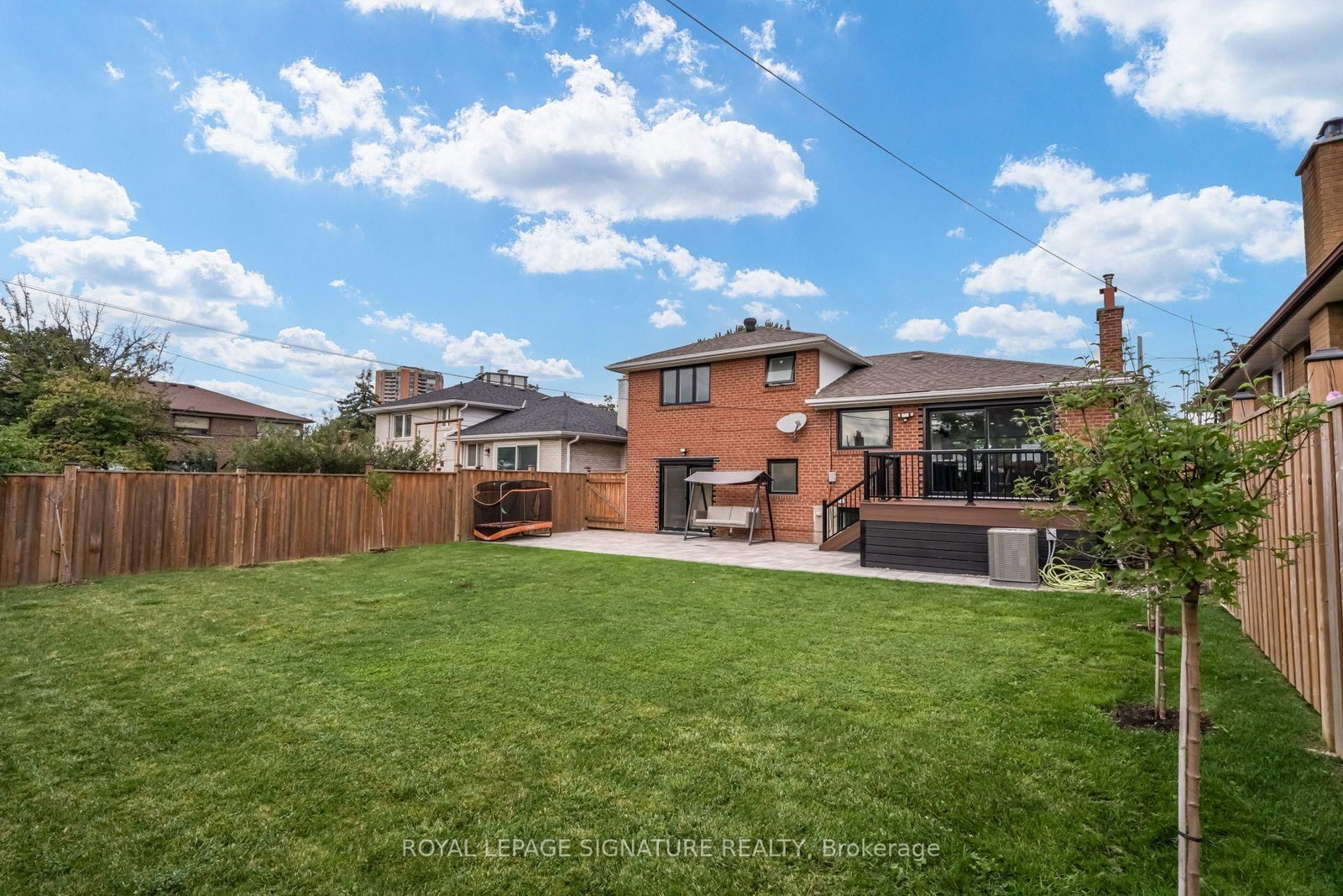 68 Stapleton Drive • Toronto, ON photo 27