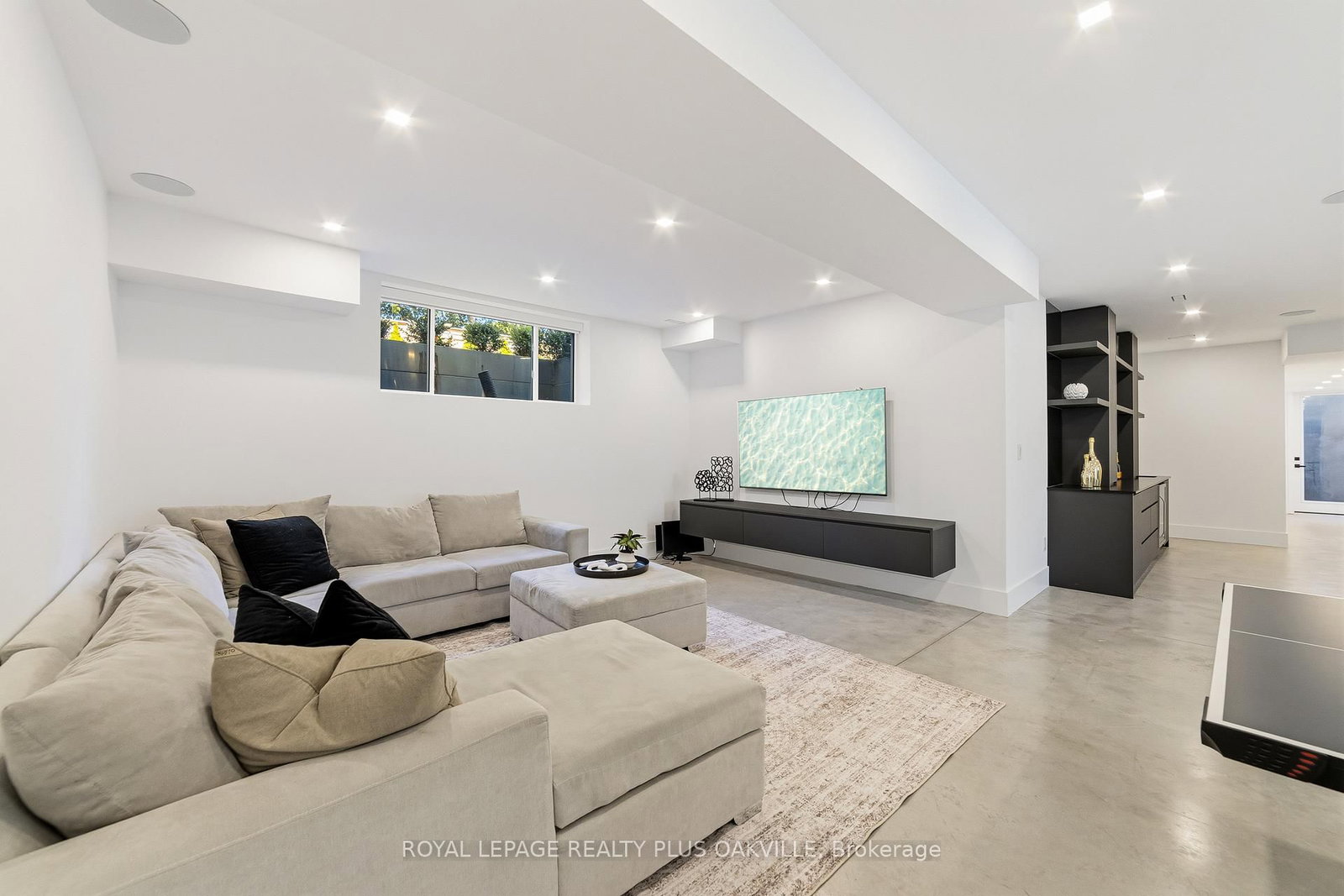 1189 Tisdale Street • Oakville, ON photo 19