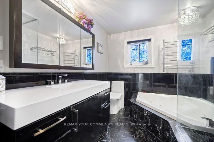 3202 Centennial Drive E • Burlington, ON photo 22