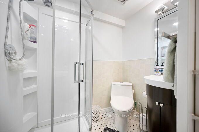 3202 Centennial Drive E • Burlington, ON photo 33