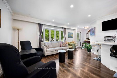 3202 Centennial Drive E • Burlington, ON photo 8