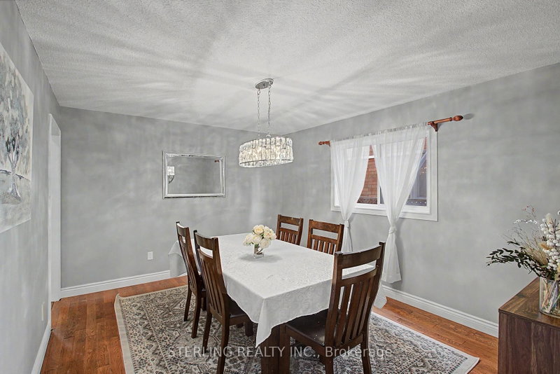 72 Sunforest Brampton,ON L6Z 3Z5 — Photo 16