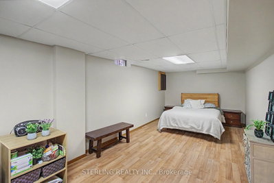 72 Sunforest Brampton,ON L6Z 3Z5 — Photo 33