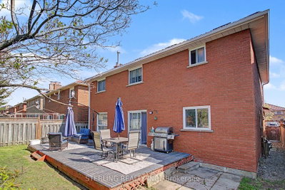 72 Sunforest Brampton,ON L6Z 3Z5 — Photo 36