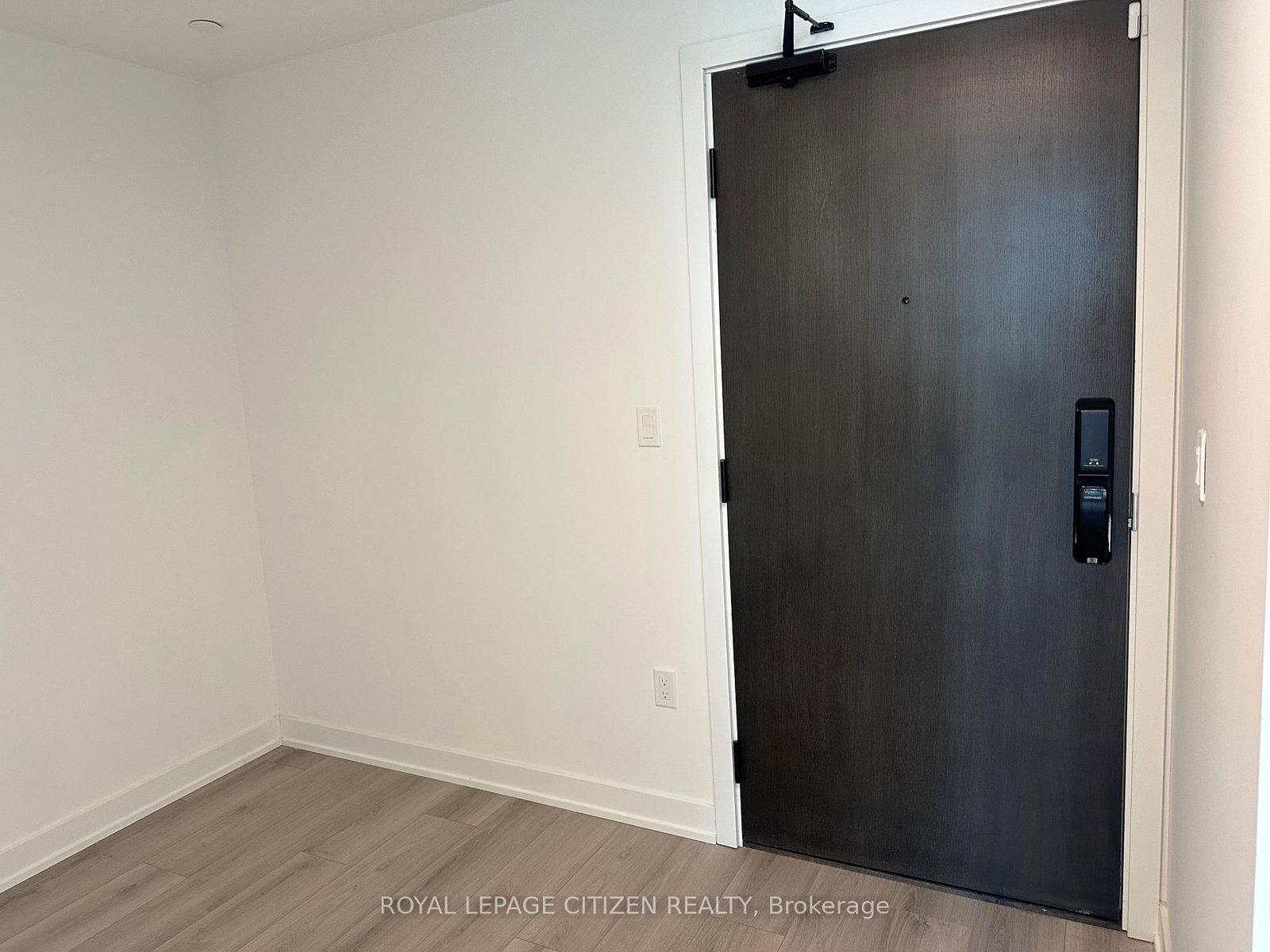 1005 Dundas Street E • #631 • Oakville, ON photo 13
