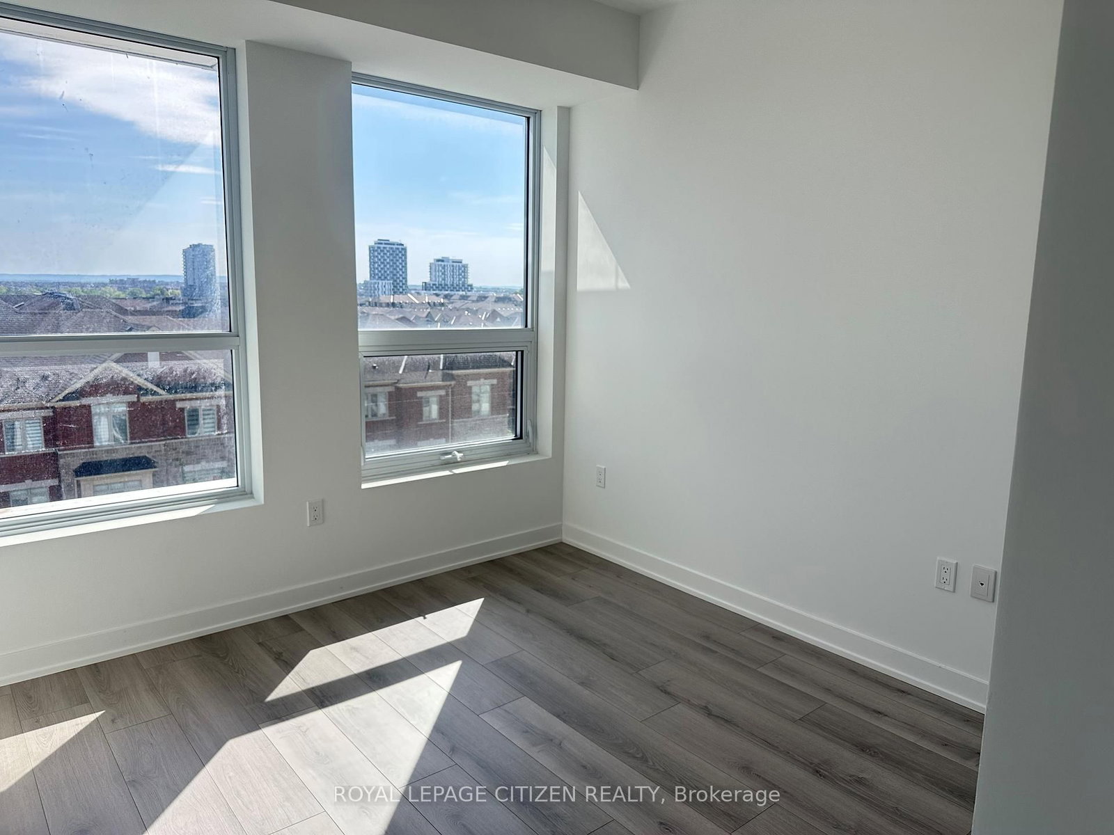 1005 Dundas Street E • #631 • Oakville, ON photo 22