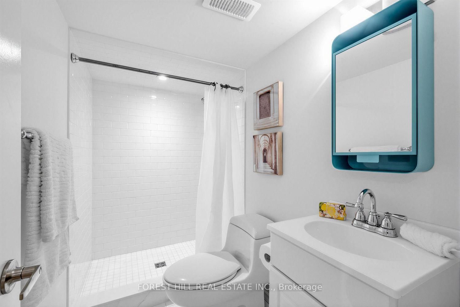 266 Harvie Avenue • Toronto, ON photo 26