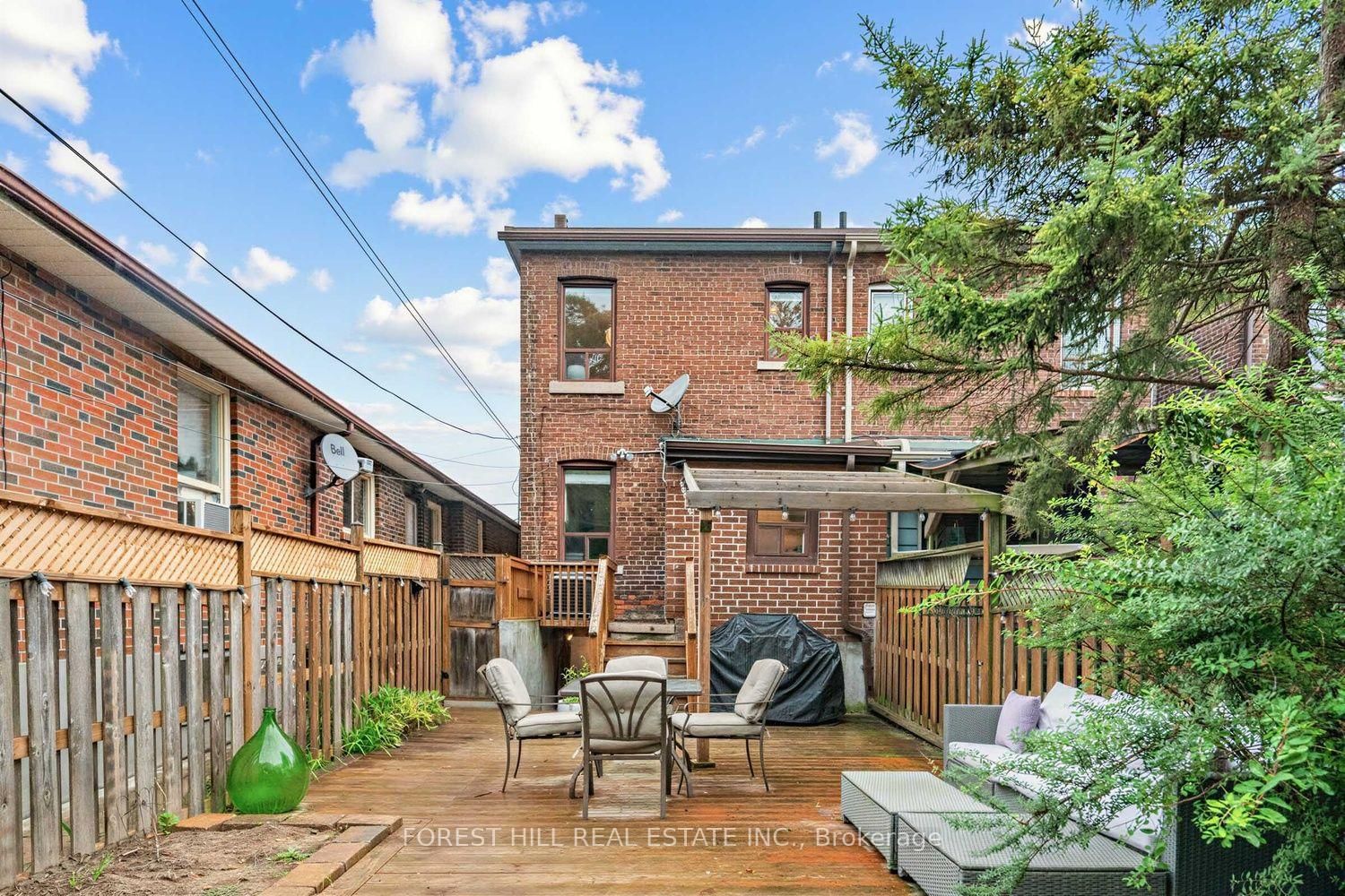 266 Harvie Avenue • Toronto, ON photo 33