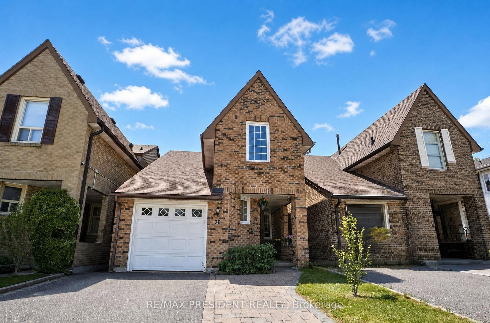 29 Norbrook Crescent • Toronto, ON photo 1
