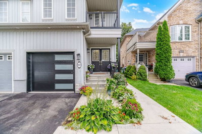 6623 Blackheath Ridge • Mississauga, ON photo 2