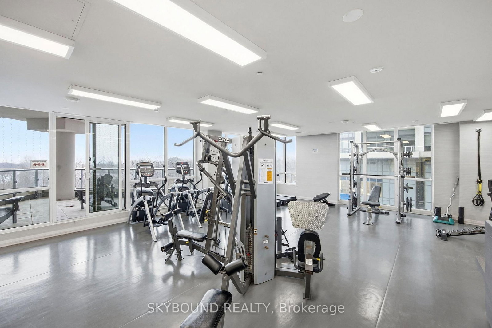60 Annie Craig Drive • #B714 • Toronto, ON photo 5