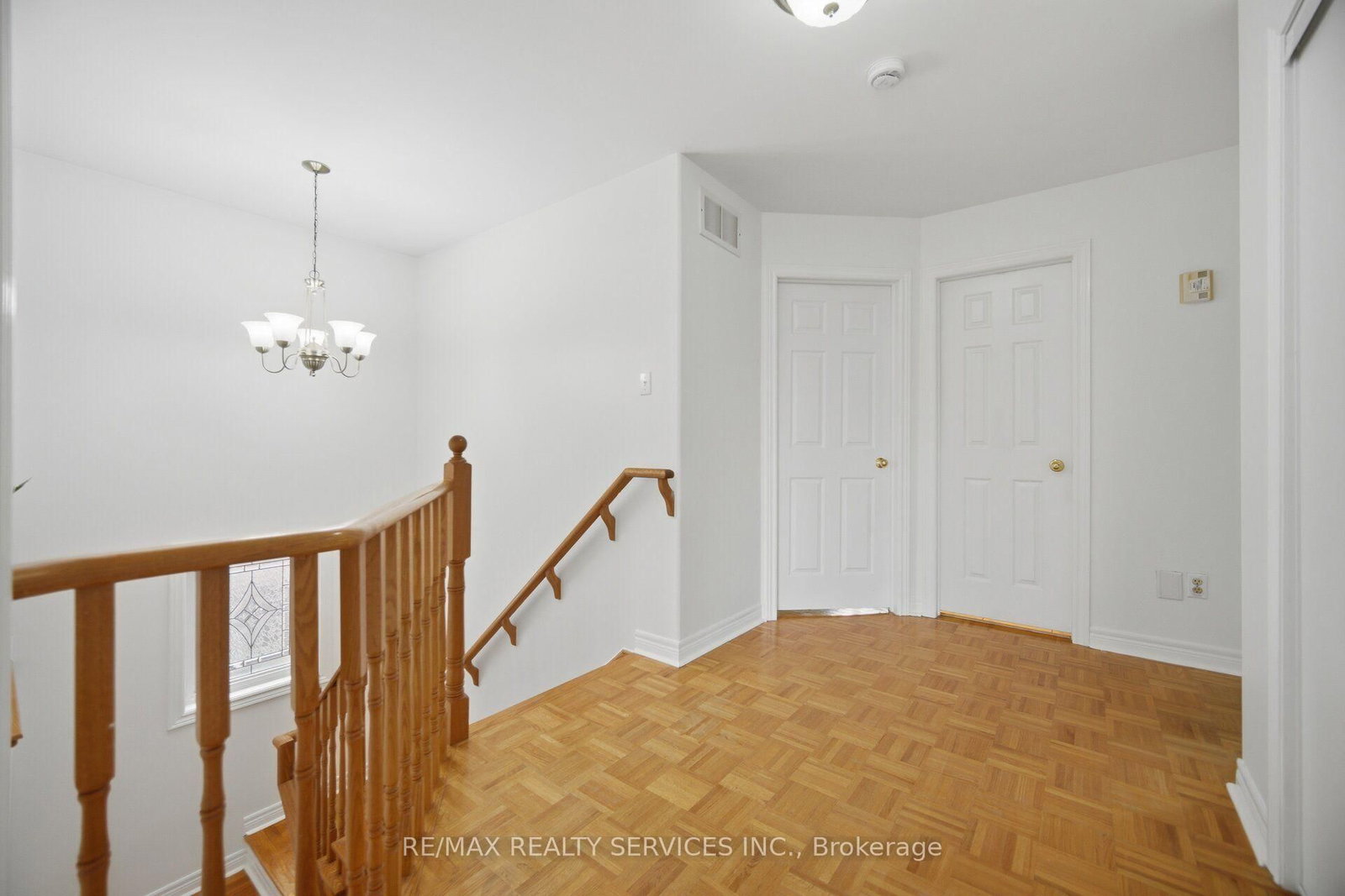 92 Farthingale Crescent • Brampton, ON photo 16