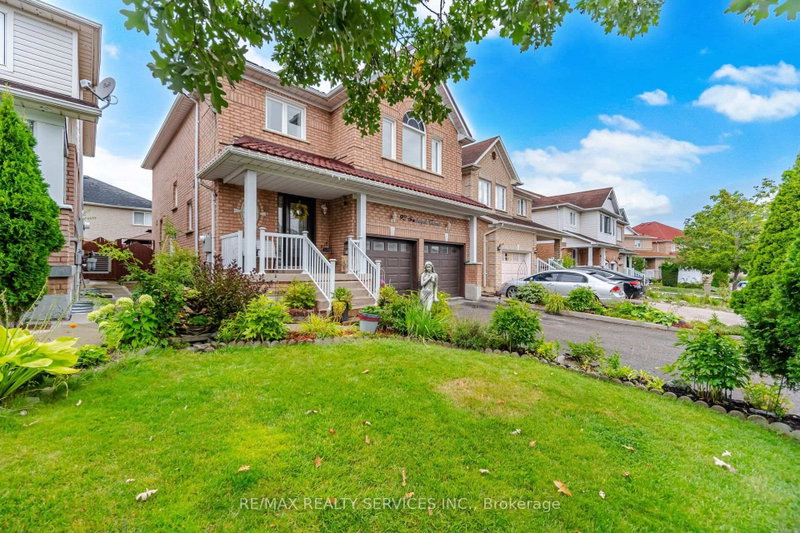 92 Farthingale Crescent