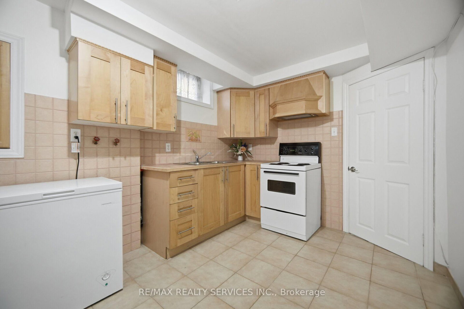 92 Farthingale Crescent • Brampton, ON photo 33