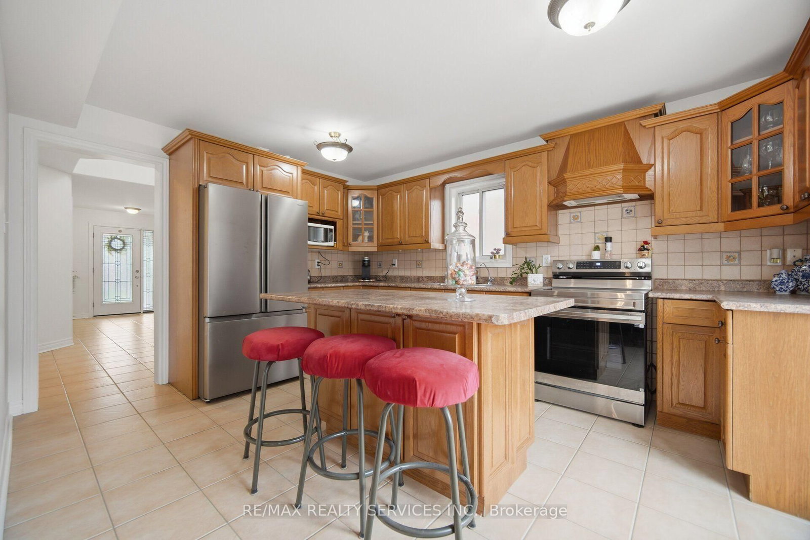 92 Farthingale Crescent • Brampton, ON photo 9
