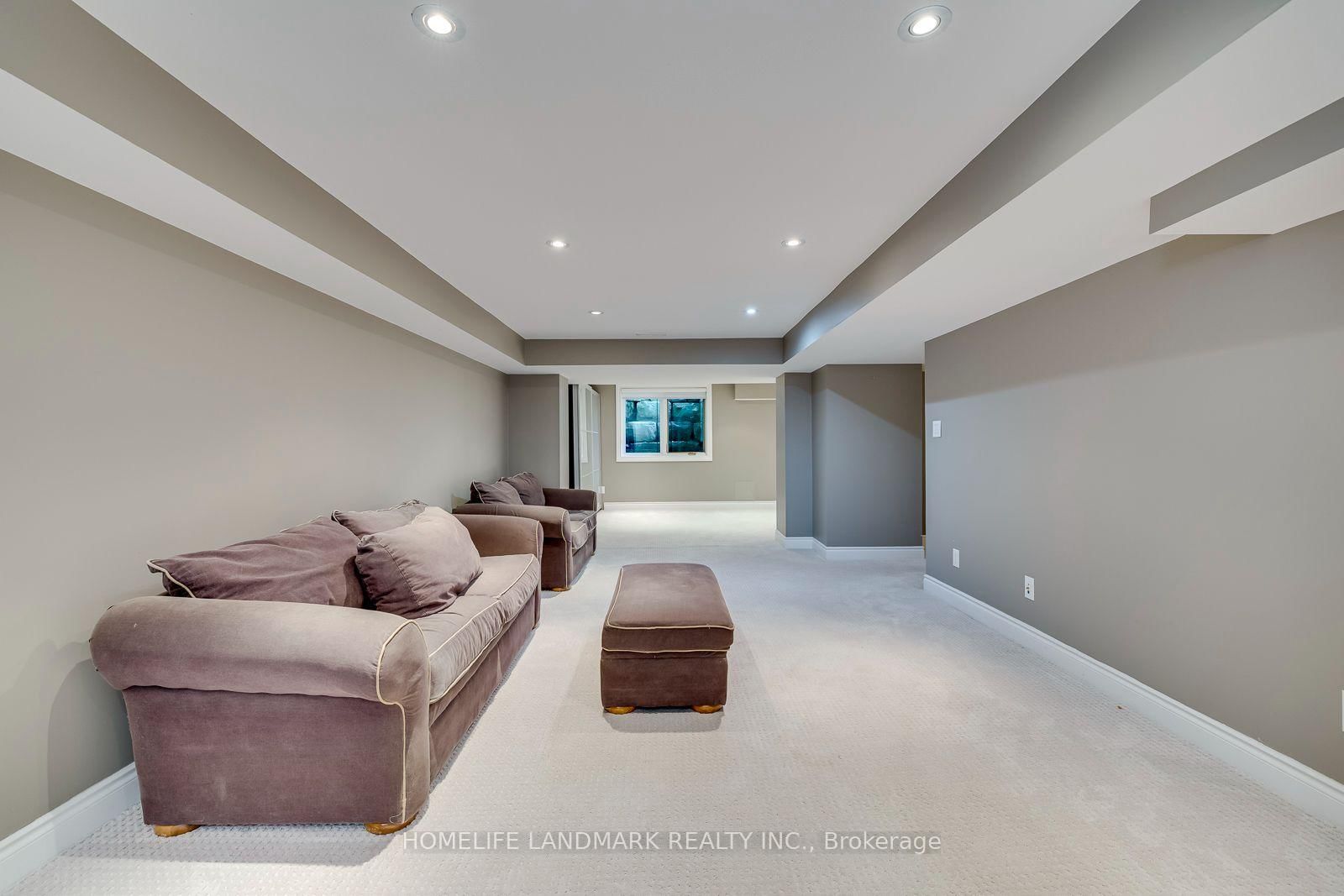 2333 Bennington Gate • Oakville, ON photo 39