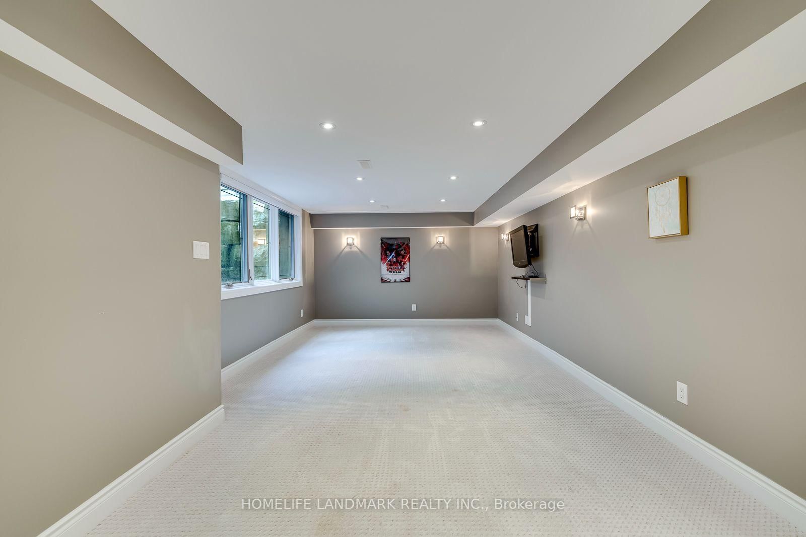2333 Bennington Gate • Oakville, ON photo 40
