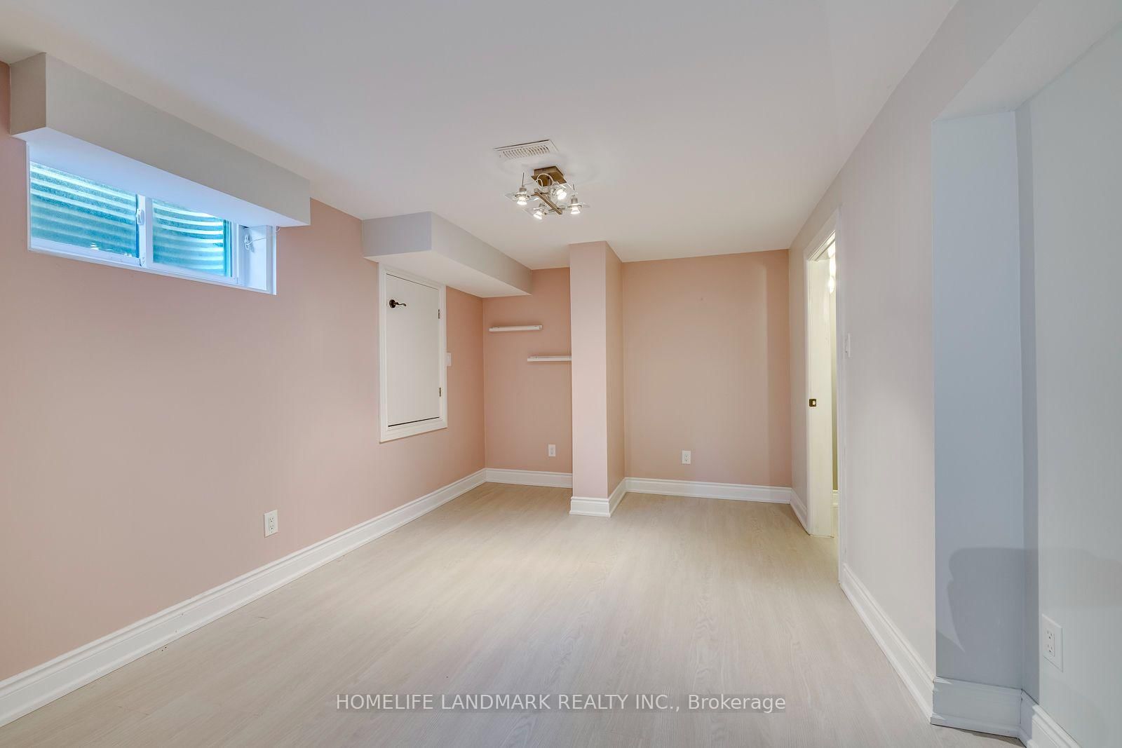 2333 Bennington Gate • Oakville, ON photo 42
