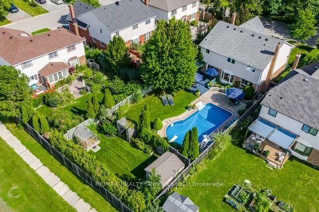 20 Noontide Court • Brampton, ON photo 50