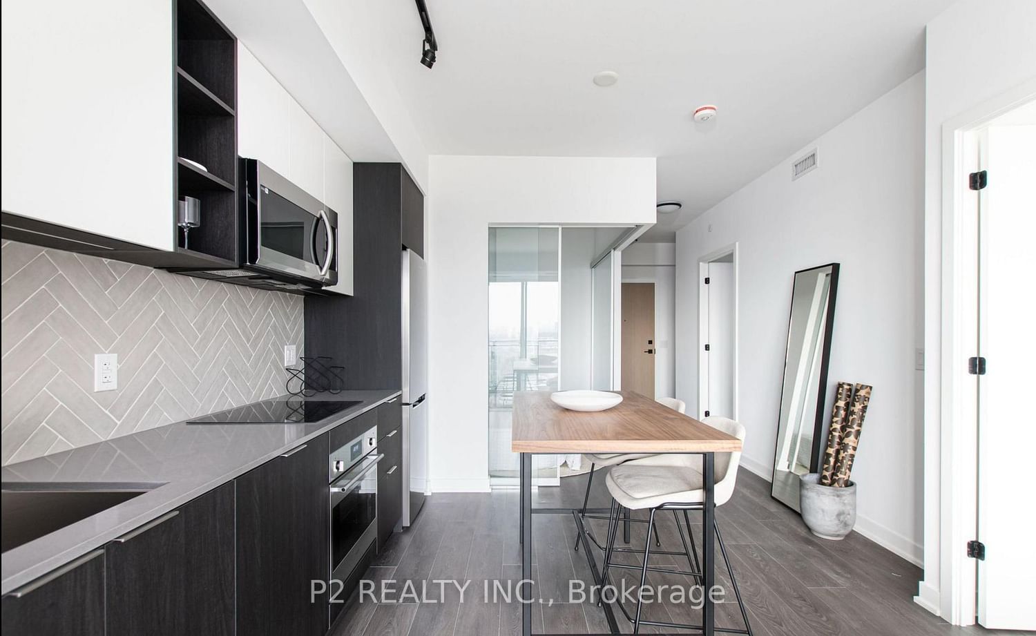 36 Zorra Street • #512 • Toronto, ON photo 3