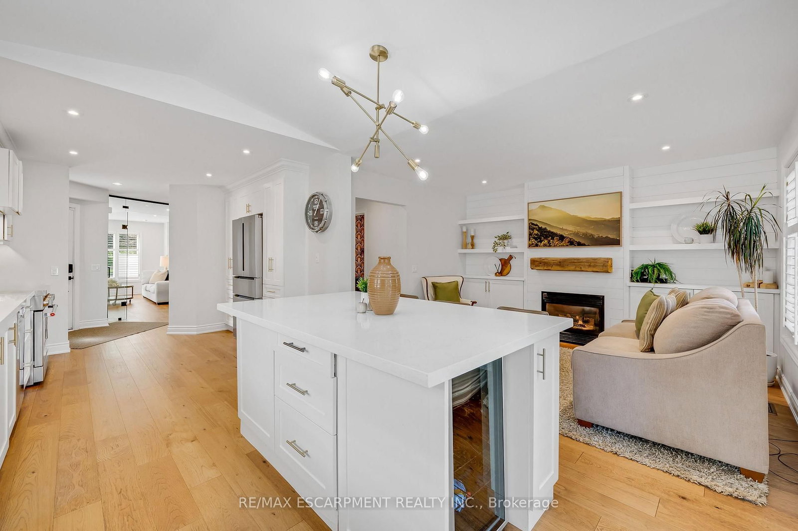 4013 Jarvis Crescent • Burlington, ON photo 11