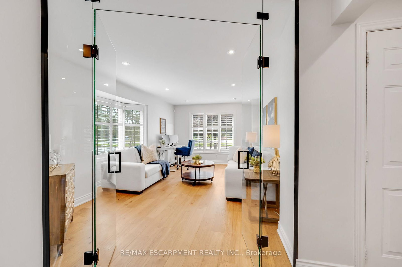 4013 Jarvis Crescent • Burlington, ON photo 15