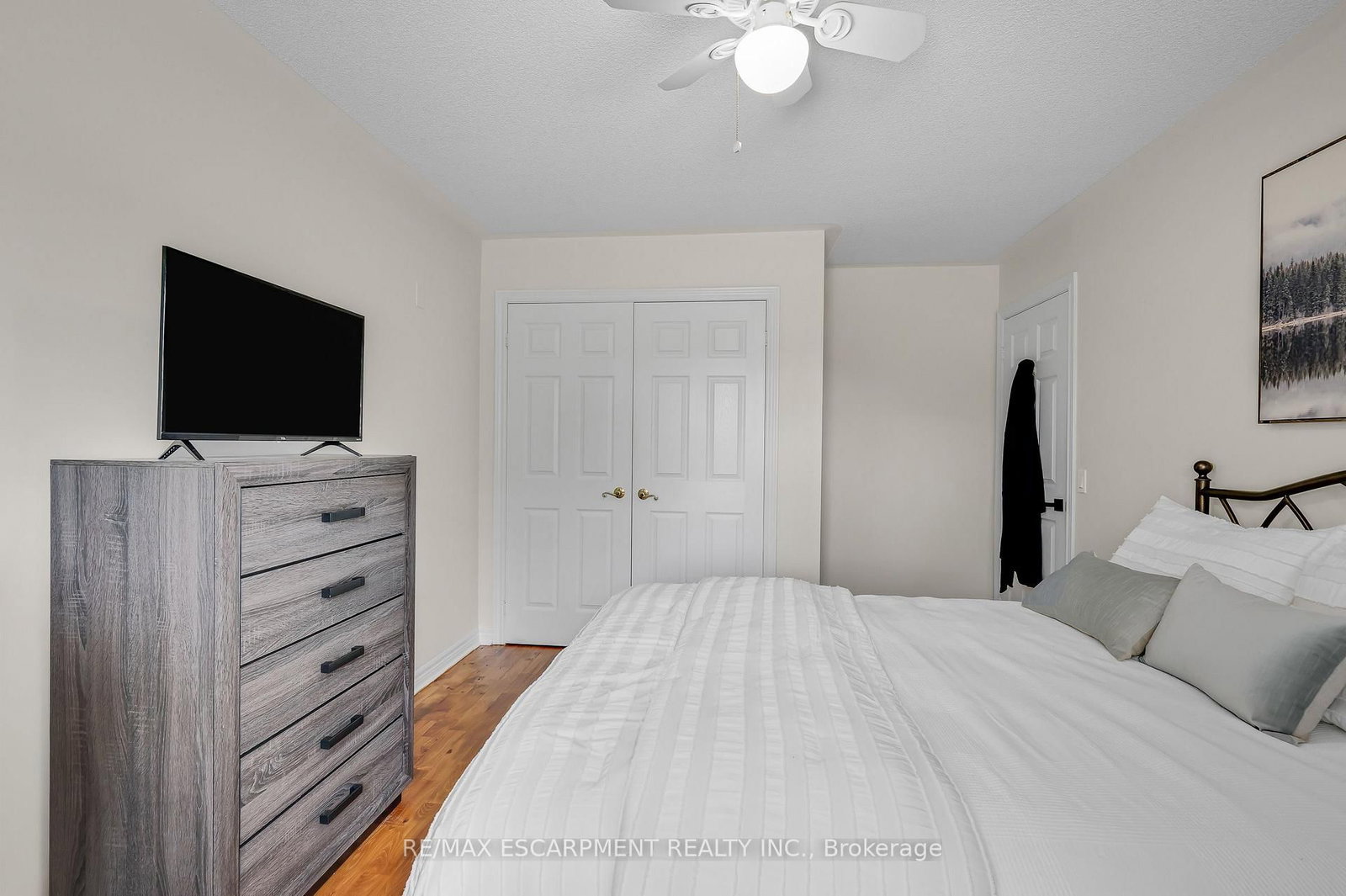 4013 Jarvis Crescent • Burlington, ON photo 26