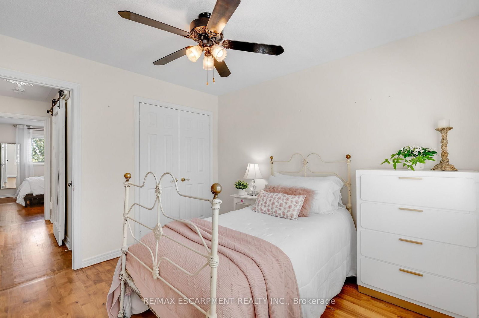 4013 Jarvis Crescent • Burlington, ON photo 28