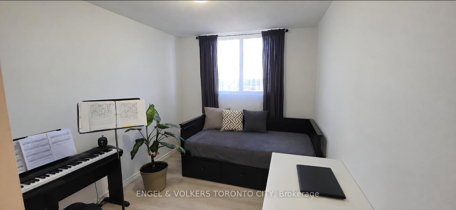 1100 Caven Street • #1204 • Mississauga, ON photo 11