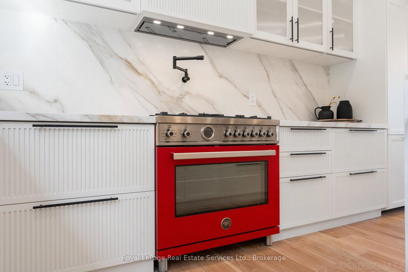 480 Scarsdale Oakville,ON L6L 3W7 — Photo 10