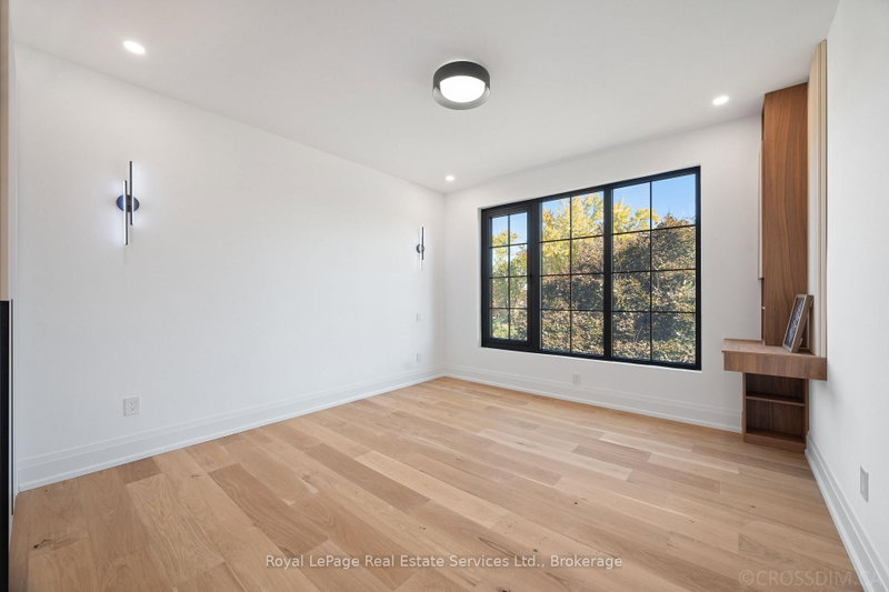 480 Scarsdale Oakville,ON L6L 3W7 — Photo 34