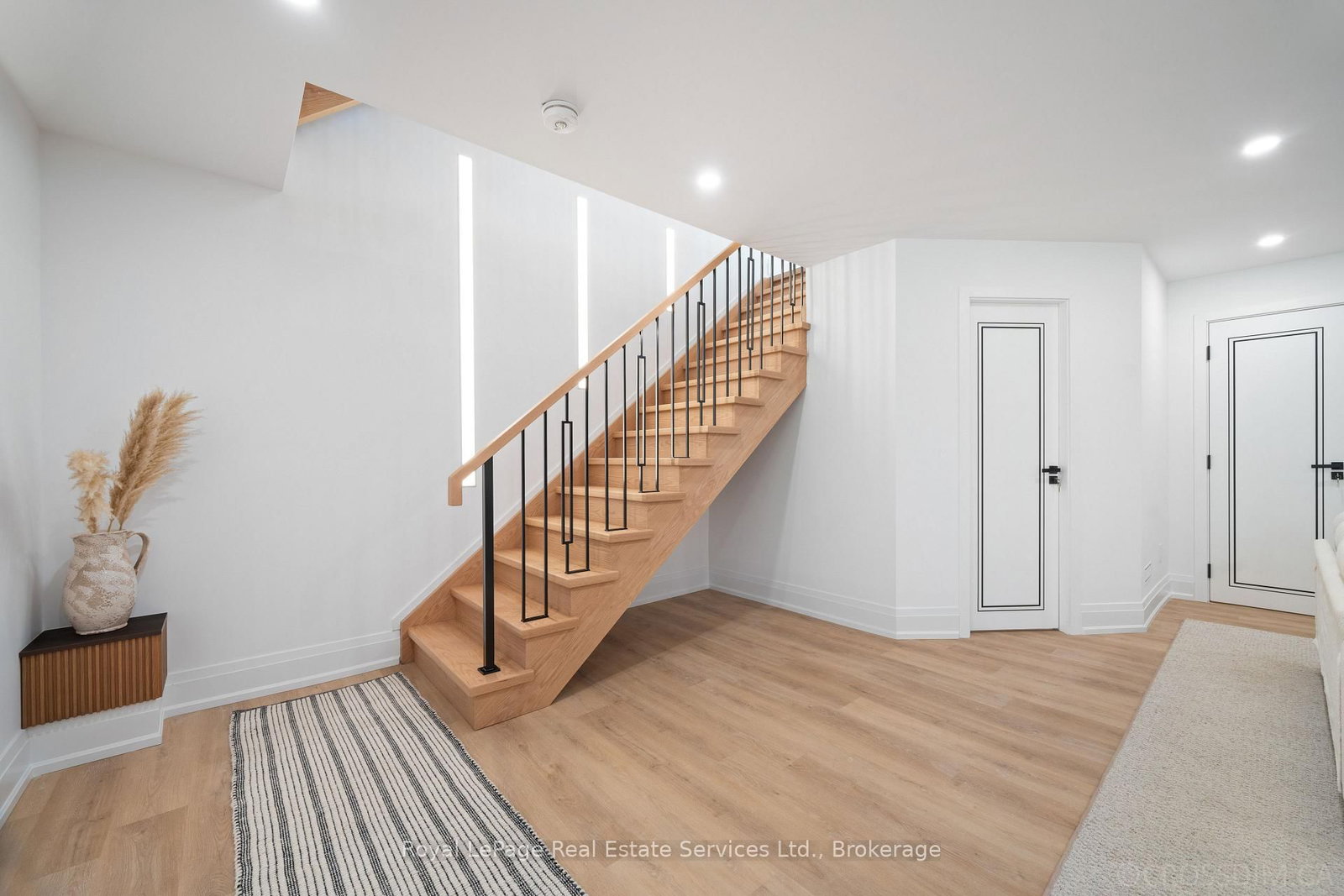 480 Scarsdale Crescent • Oakville, ON photo 35