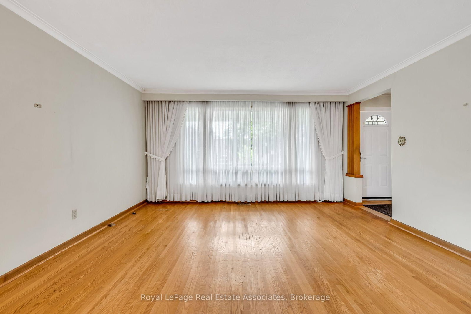 59 Stapleton Drive • Toronto, ON photo 10