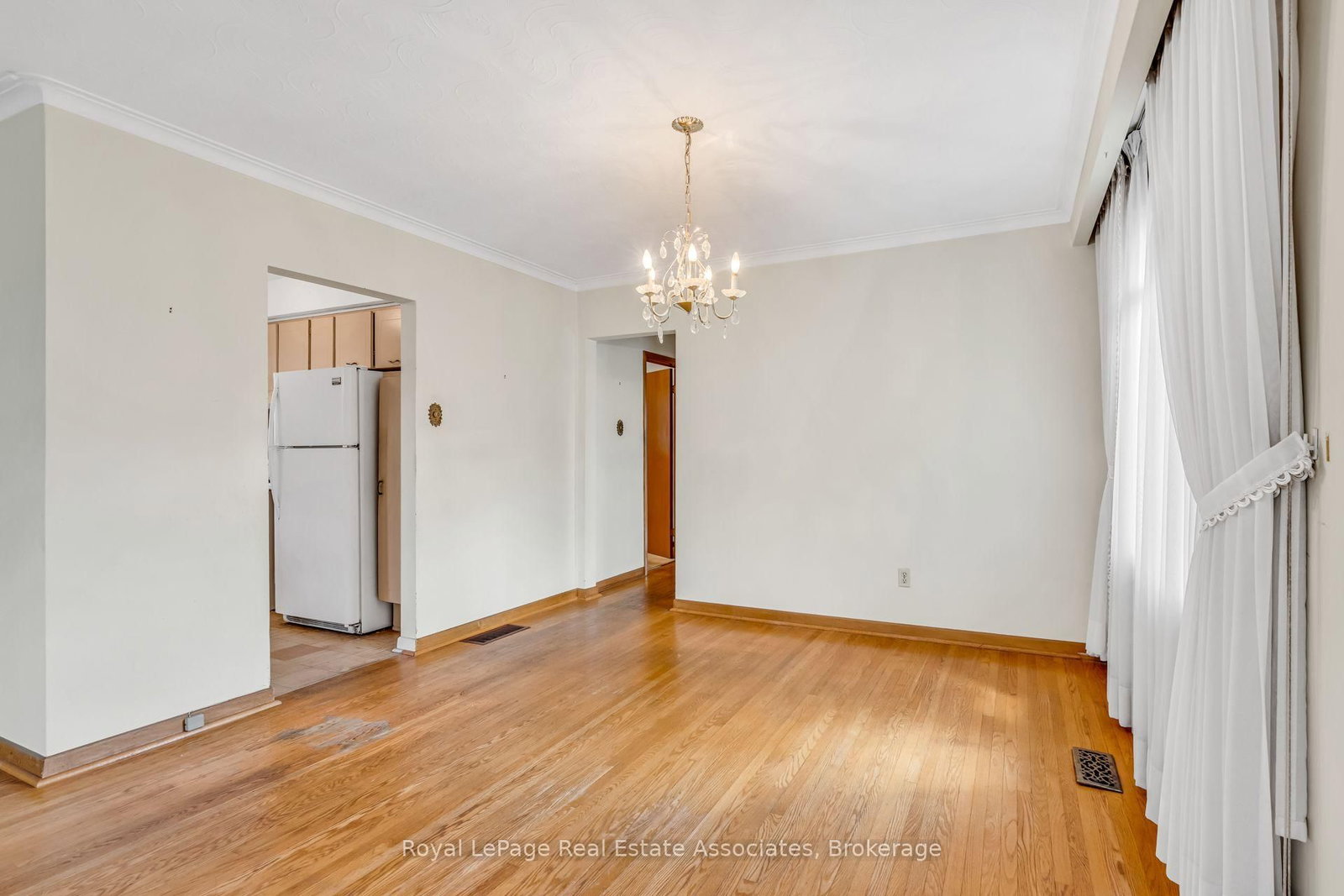 59 Stapleton Drive • Toronto, ON photo 14