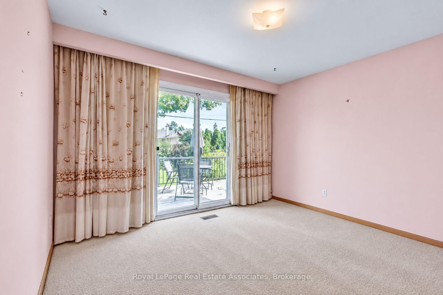 59 Stapleton Drive • Toronto, ON photo 19