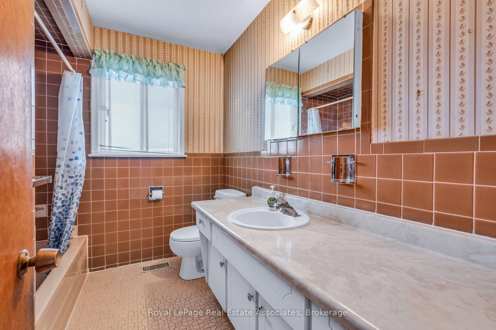 59 Stapleton Drive • Toronto, ON photo 26