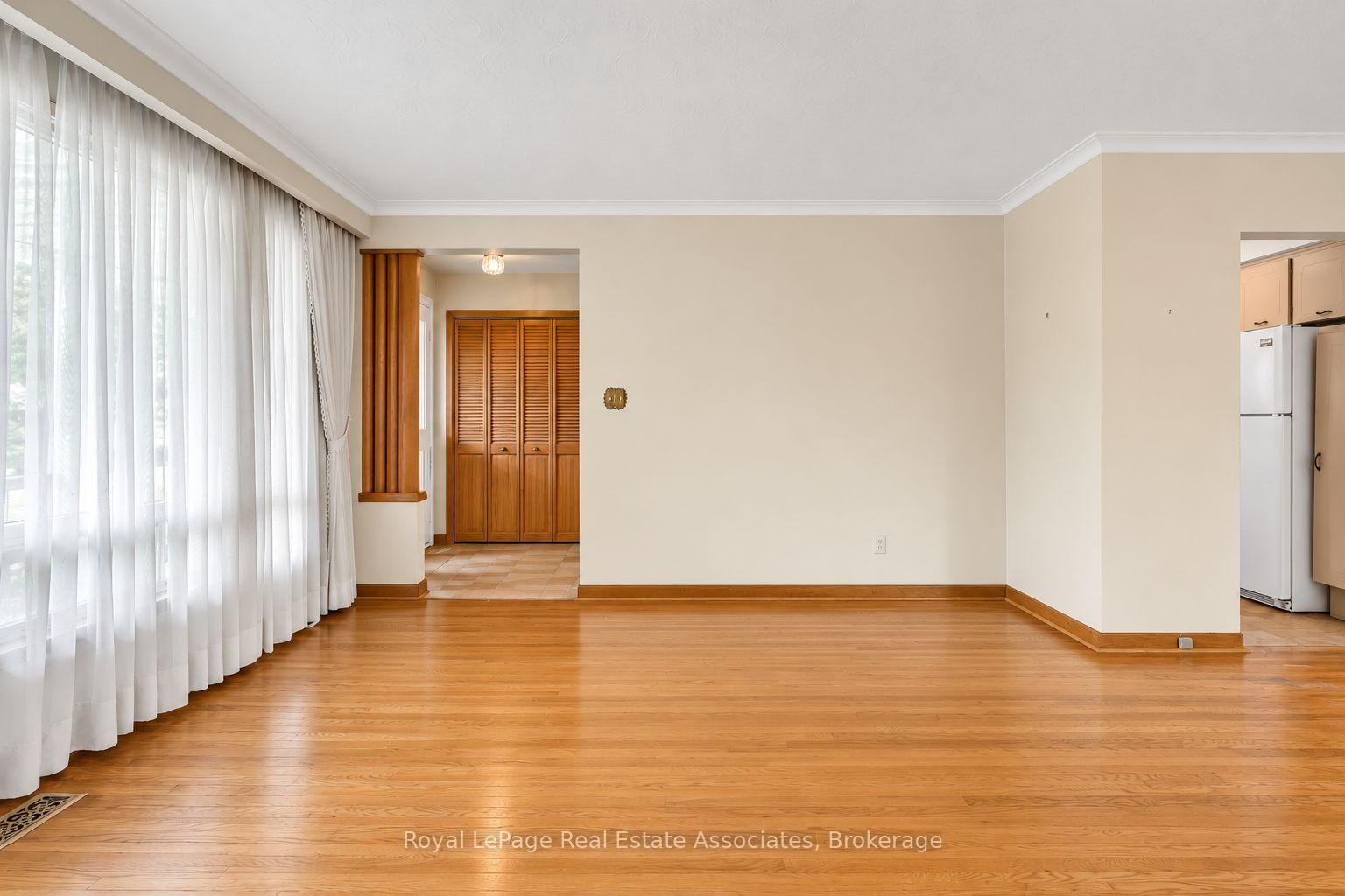 59 Stapleton Drive • Toronto, ON photo 7