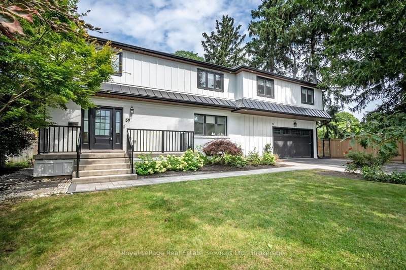 59 Fairwood Place E