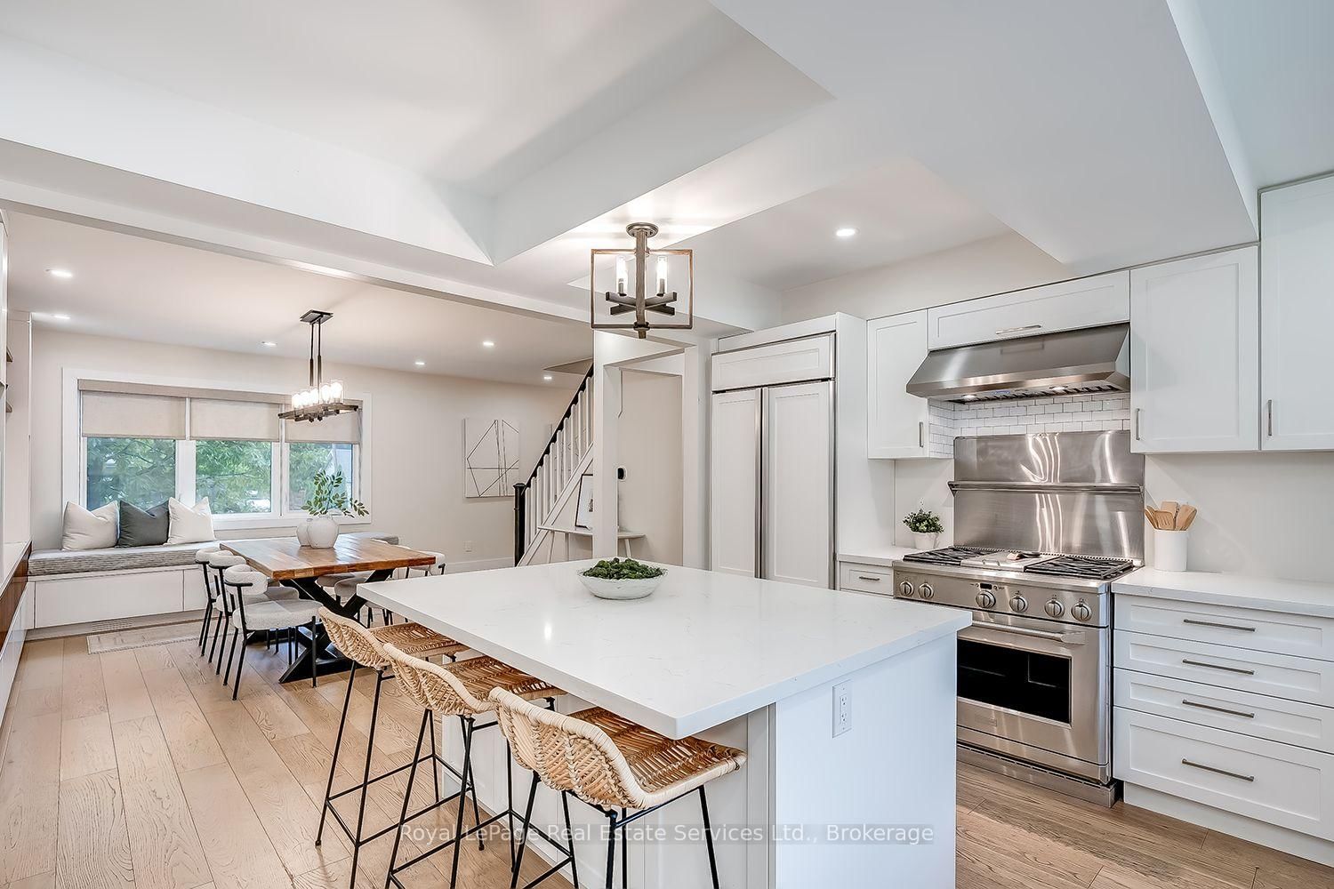 59 Fairwood Place E • Burlington, ON photo 16