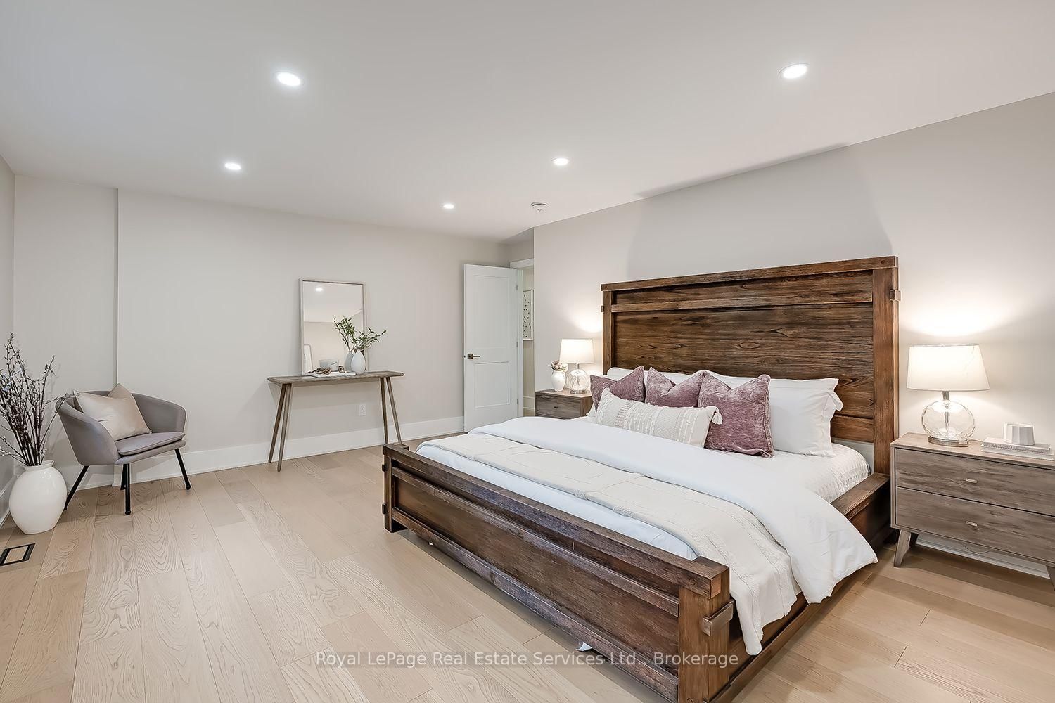 59 Fairwood Place E • Burlington, ON photo 19