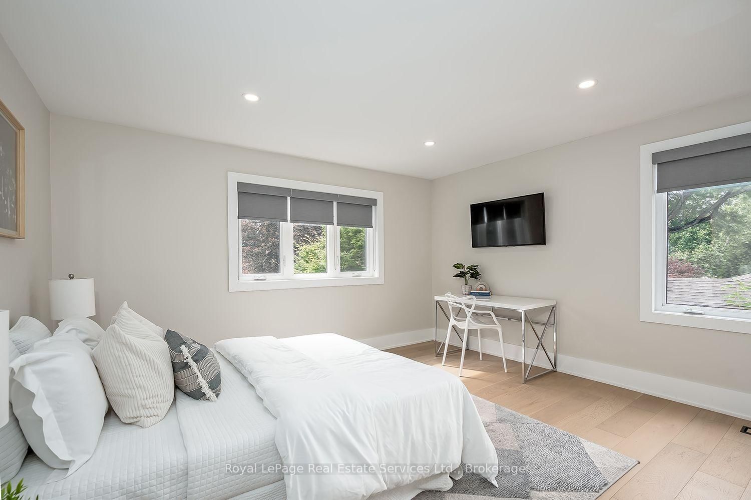 59 Fairwood Place E • Burlington, ON photo 28