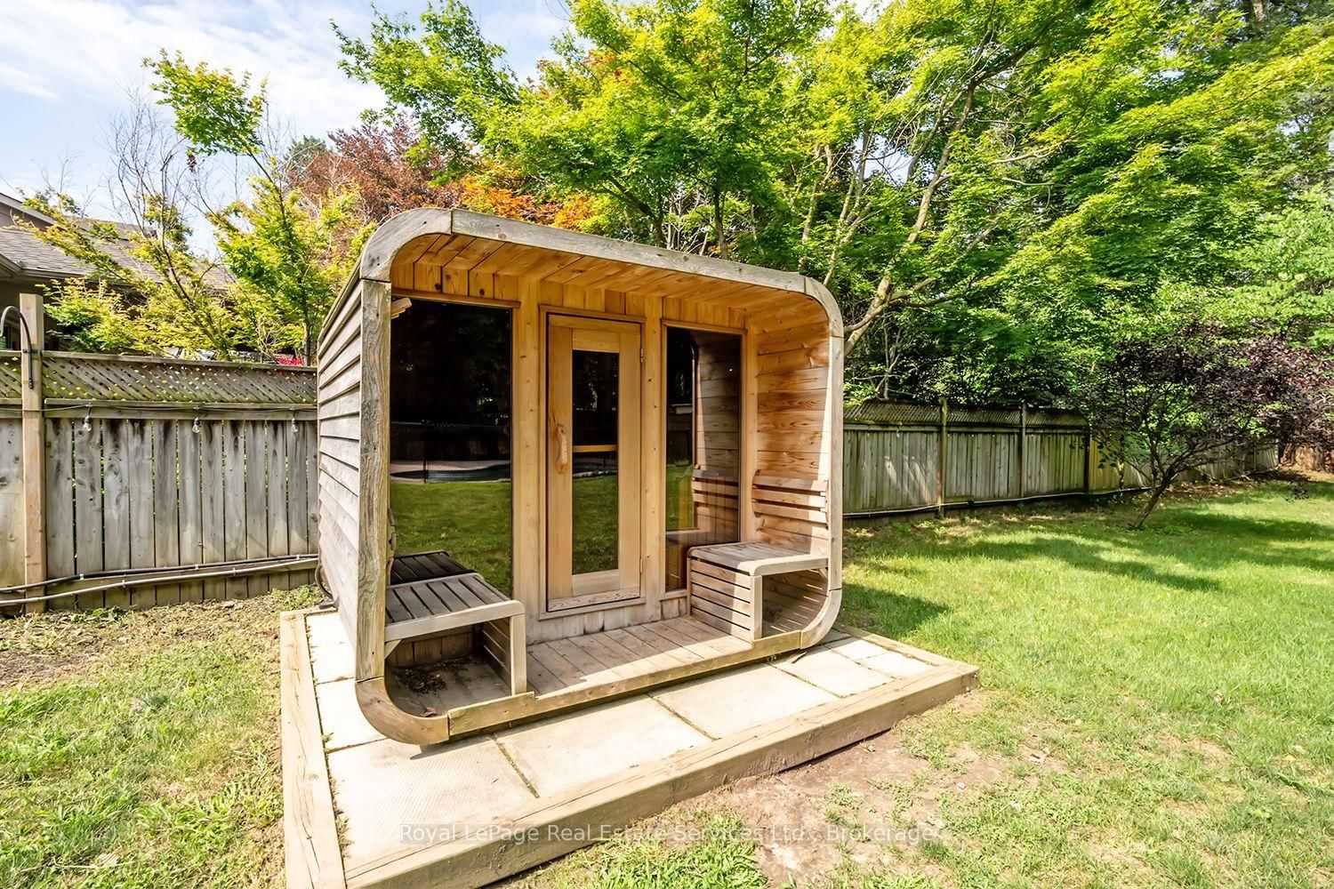 59 Fairwood Place E • Burlington, ON photo 40