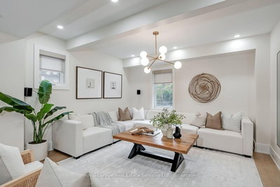59 Fairwood Place E • Burlington, ON photo 6