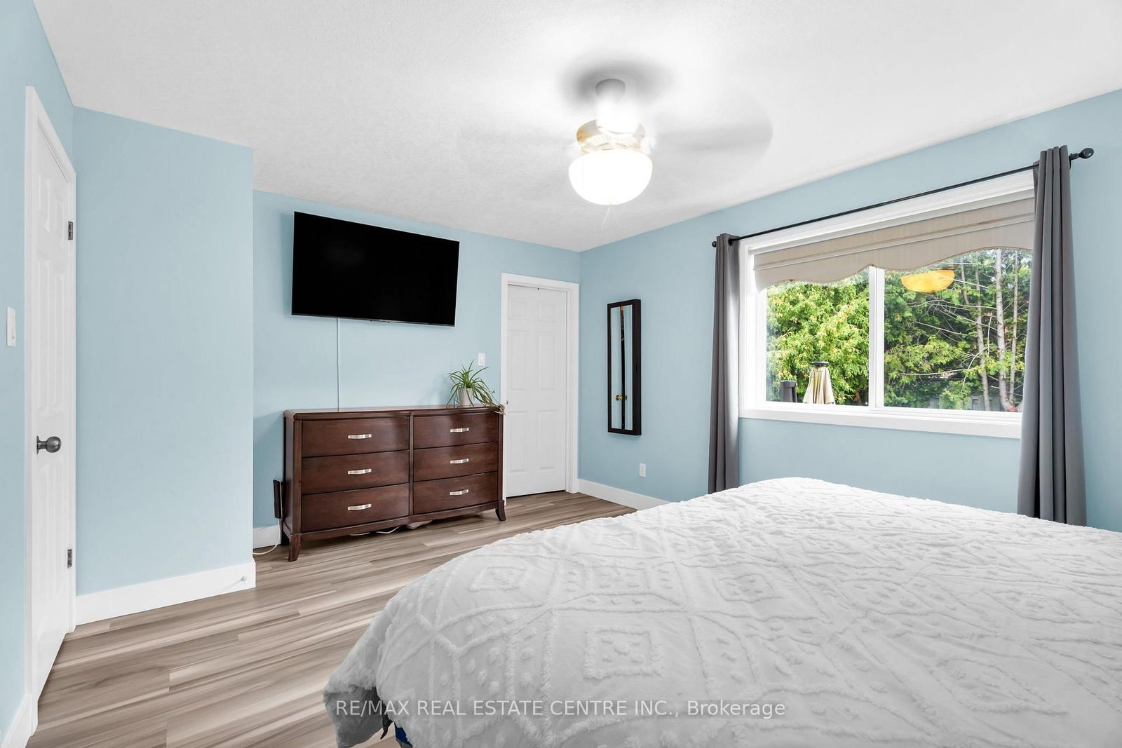 99 Glengarry Road • Orangeville, ON photo 18