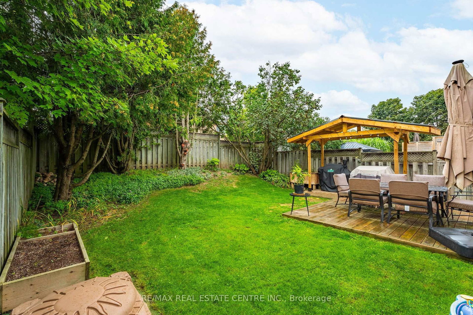 99 Glengarry Road • Orangeville, ON photo 23