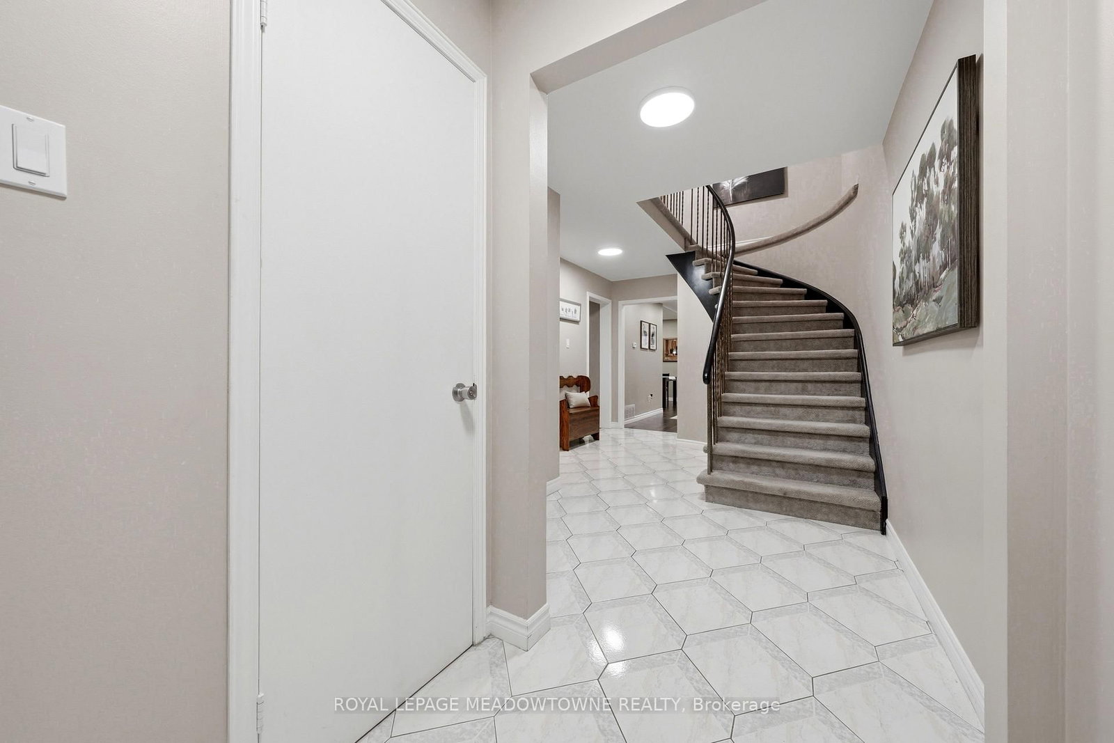 3089 Plum Tree Crescent • Mississauga, ON photo 6