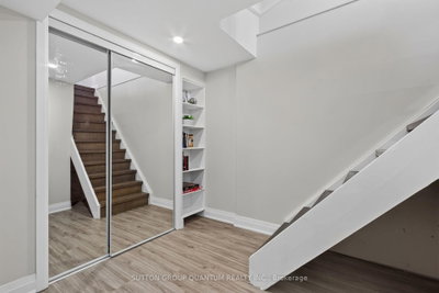 4413 Lee Mississauga,ON L4W 4A9 — Photo 36